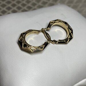 Vintage 10K Gold Geometric Hoop Earrings IBB 1.1g